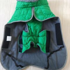 ☆犬用防寒着☆Ｍサイズの画像