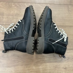 24cm 合皮ショートブーツの画像