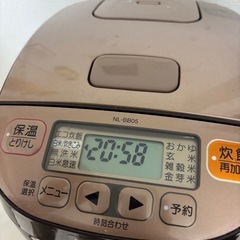 【現役】炊飯器（内釜の剥がれ有り）の画像