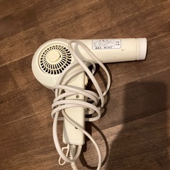 ノービィ業務用ドライヤーの画像