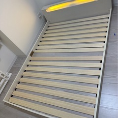 決まりました【美品】ベッドフレームWの画像