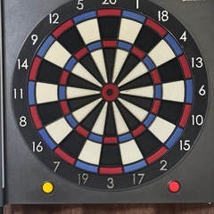 ダーツライブ200S、BLITZERダーツスタンド、スローマット他の画像