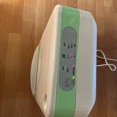 小型の暖房&消臭の画像