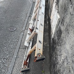 二連　ハシゴの画像