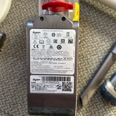 ダイソン Dyson V10 スタンド付き　動作確認済みです。の画像