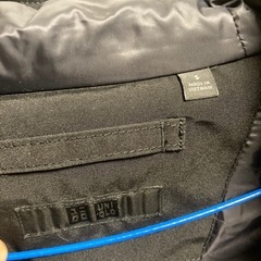 ユニクロ　ブラック　N-3B風ダウンジャケット Sの画像