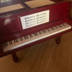 ピアノオルゴールの画像
