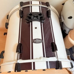 PEARL VISION BIRCH ドムの画像