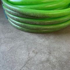 トヨックス 散水ホース ネオホースL 20m NEO-1520G  流体が見えるの画像