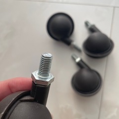 キャスター 足 ローラー 車輪の画像