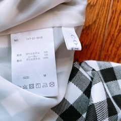 美品　スカート　　Mの画像