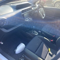 アクア 平成28年式 75000KM 事故車の画像