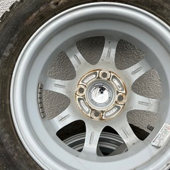 アルミホイル＋スタッドレスタイヤ(値下げ中)の画像