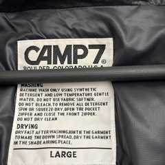 ダウンベストの画像