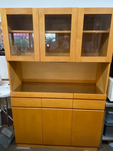 ナチュラルウッド食器棚 ガラス扉付き矢木工作所 (ジオパラ) 稲梓の