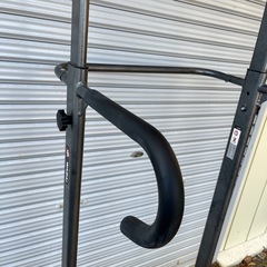懸垂機 筋トレの画像
