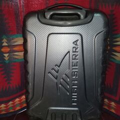 機内持ち込みサイズ！HIGH SIERRA キャリーケース スーツケース 黒の画像