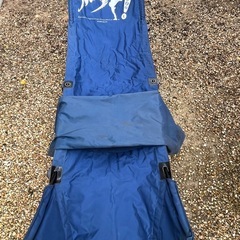 折りたたみベッド（コット？）の画像