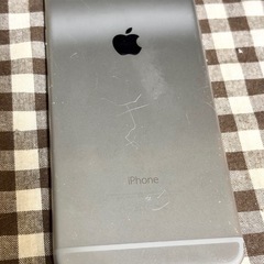 iPhone6plus 64GB au シルバーの画像