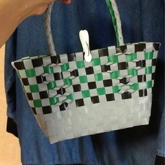 プラカゴバッグ ハンサムカラーの画像