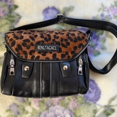 新品バッグの画像