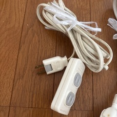 至急‼️延長コードなどまとめて　の画像