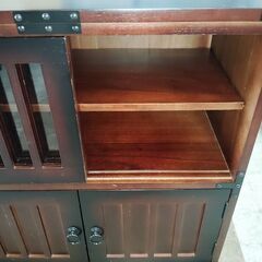 民芸調階段箪笥『中古、扉一枚ガラス無し』の画像