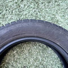 グッドイヤー スタッドレスタイヤ 155/65R14の画像