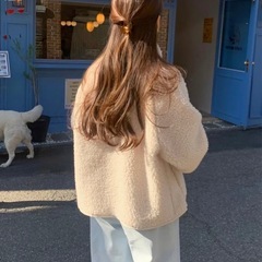 韓国　LITER / Teddy shearling fleece jumperの画像