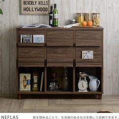 ディスプレイキャビネットの画像