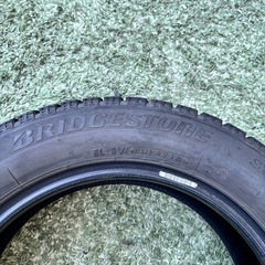 ブリヂストン BLIZZAK スタッドレスタイヤ 155/65R14の画像