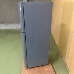 シャープ　冷蔵庫　無料　　中古　綺麗です。の画像