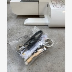 【美品】JAGUAR コンピュータミシン KC-200（動作確認済）の画像