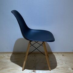 イームズチェア ダイニングチェア ブラック 木足 デザイナーズチェア★S3564Aの画像