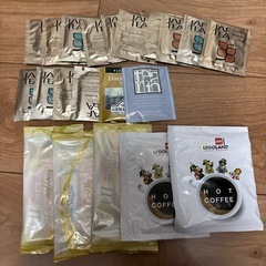 お菓子、飲み物などたくさんセットの画像