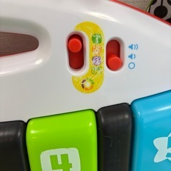 フィッシャープライス　あんよでキック！4WAYバイリンガル・ピアノジムの画像