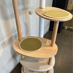 木製　モダンキャットタワー　猫用品　爪研ぎ　おもちゃの画像