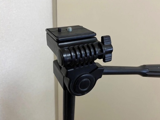 ?カメラ関連アイテム 番号9 三脚 パーツ