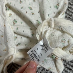 ベビー肌着 ロンパース 90の画像