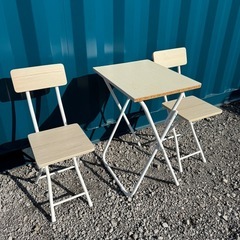 ニトリ折畳イス&テーブルセットの画像