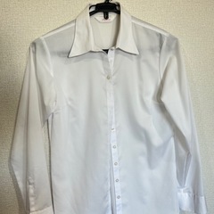 女性用　11号　ブラウス　ワイシャツの画像