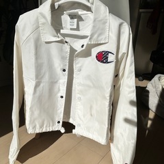 女性用ウィンドブレーカー　Sサイズの画像