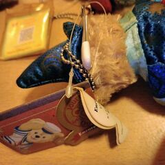 ※訳あり　ダッフィー ぬいぐるみバッチ　おまけ付きの画像