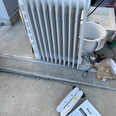 KAZオイルヒーター KQ131H の画像