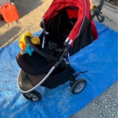 Aprica ベビーカー　air buggy 赤黒　スムーヴの画像