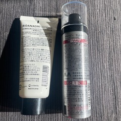 男性メイン？美容系小物いろいろの画像