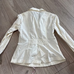 INDIVI ホワイト カジュアルジャケット サイズ36 定価18000円の画像
