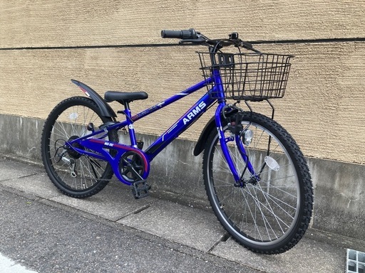 【美品】24インチ 子供用自転車(ヘルメット付き)