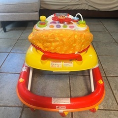 歩行器　アンパンマン　おしゃべりウォーカー
　の画像