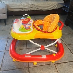 歩行器　アンパンマン　おしゃべりウォーカー
　の画像